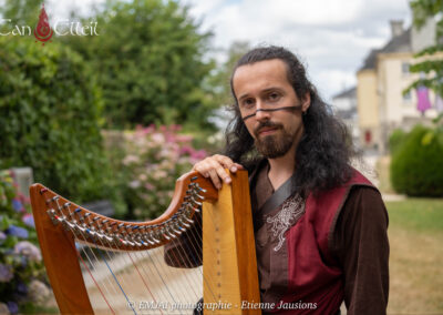 Beltaine déambulation musique et danse pagan féerique médieval