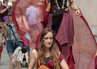 Beltaine déambulation musique et danse pagan féerique médieval