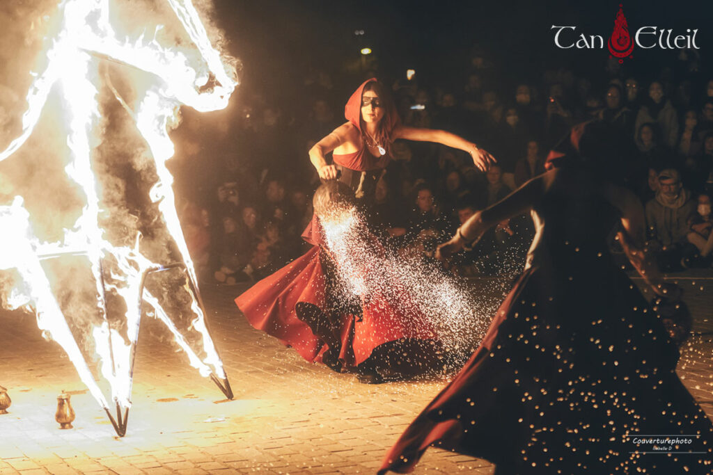 Effets pyrotechniques du spectacle de feu médiéval fantastique